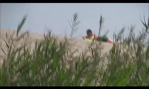 الرجال يريدون أن يكونوا جنس مترجم محارم أصدقاء مع الجمال