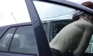 روسيا ، الذي عقد مشاهده افلام سكس فرنسيه هريرة في متجر على النساء الشابات.