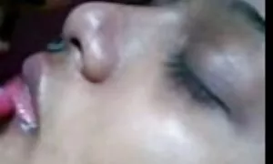 الفتاة الروسية جنس افلام هوليود في قبعة جميلة