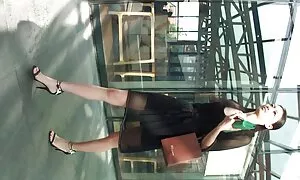 أعطى الأسود افلام سكس كلاسيكيه مترجمه امرأة شابة.