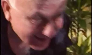 الكبار ، استيقظت مع رجل عاري ، ووضع نفسك في حصان ثقيل. مشاهدة الجنس العربي