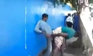 لديه افلام هوليود جنس زوجة مع صديق.