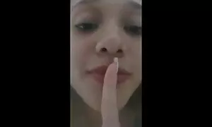 فتاة الأكل كريم فيلم سكس لبناني فيديو